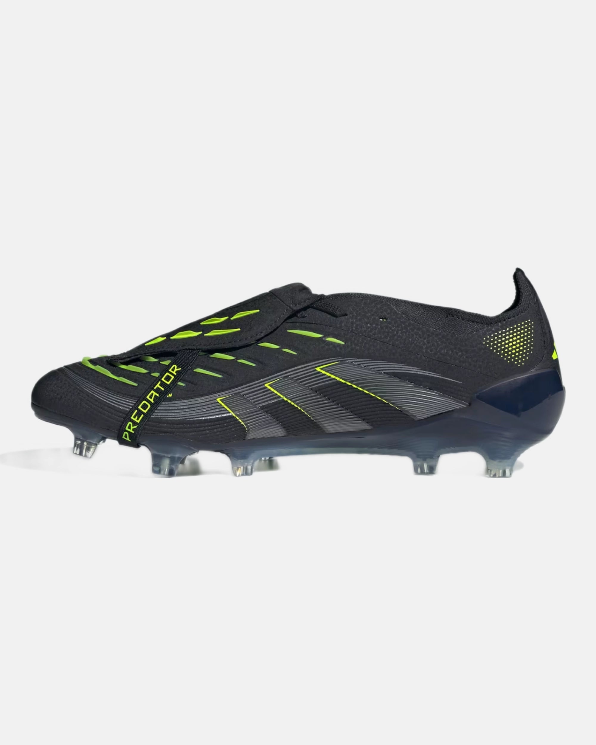 Crampons Predator Noir FG